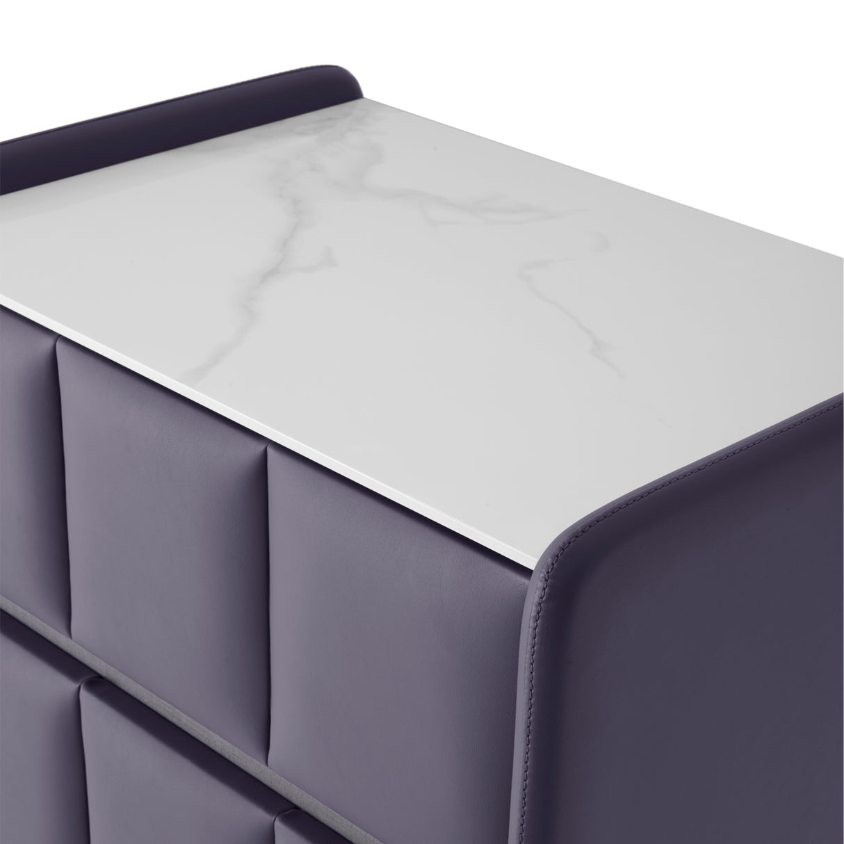 غرفة نوم روزا باللون الموف