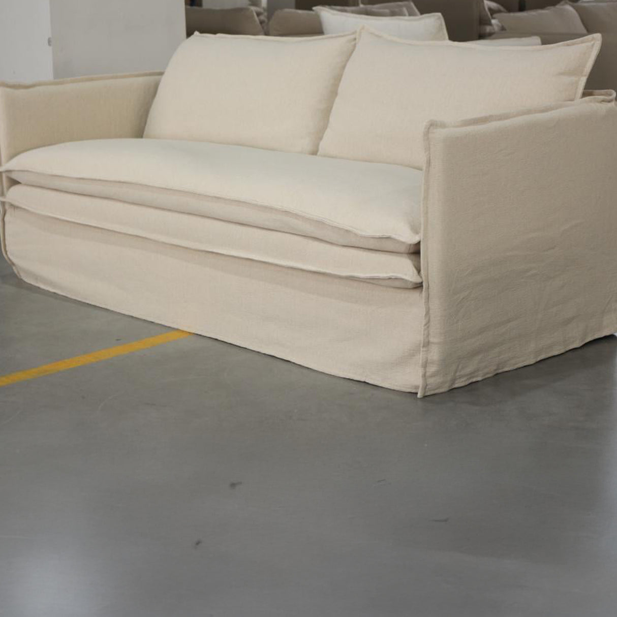 كنب موراندا ثنائي باللون البيج