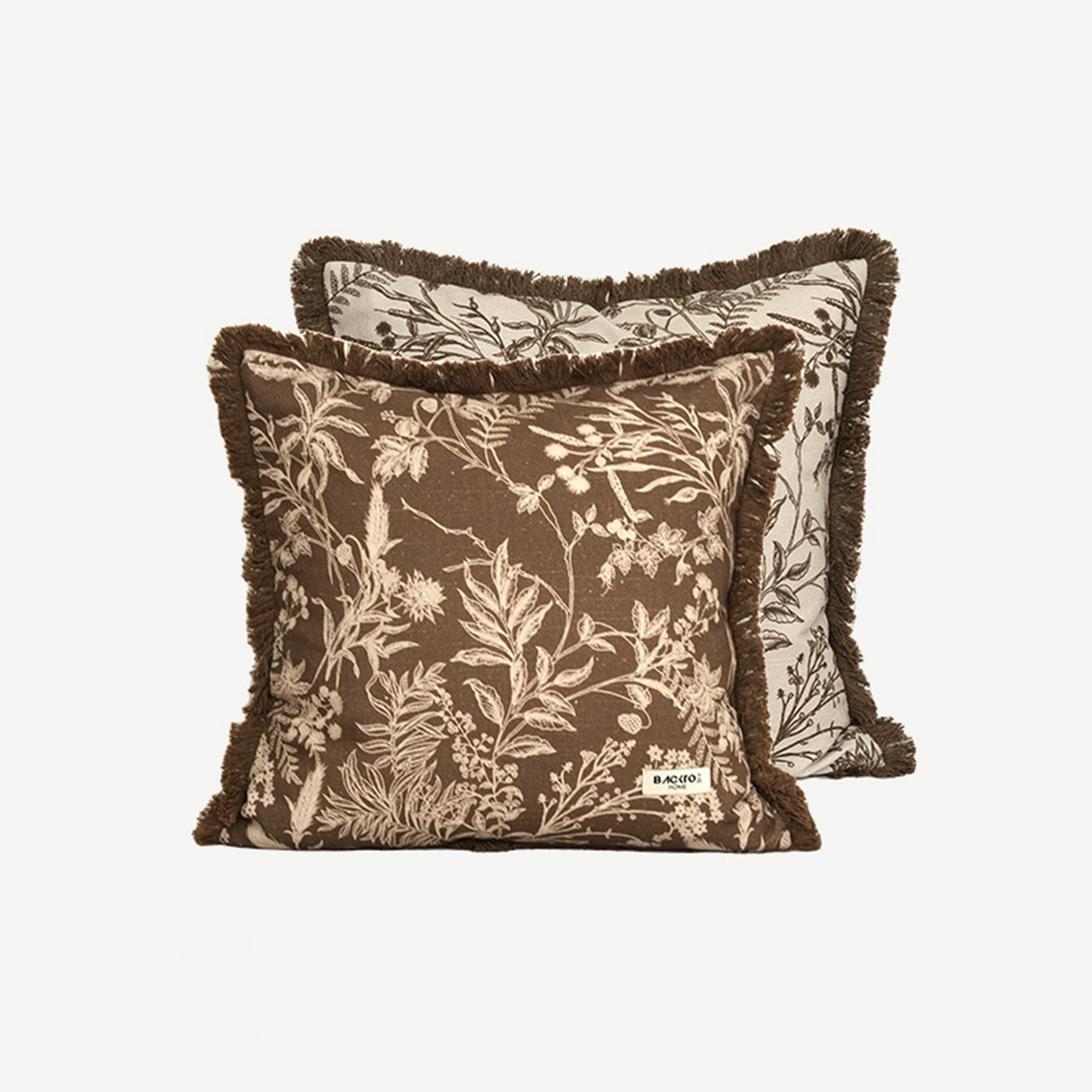 وسادة مزخرفة