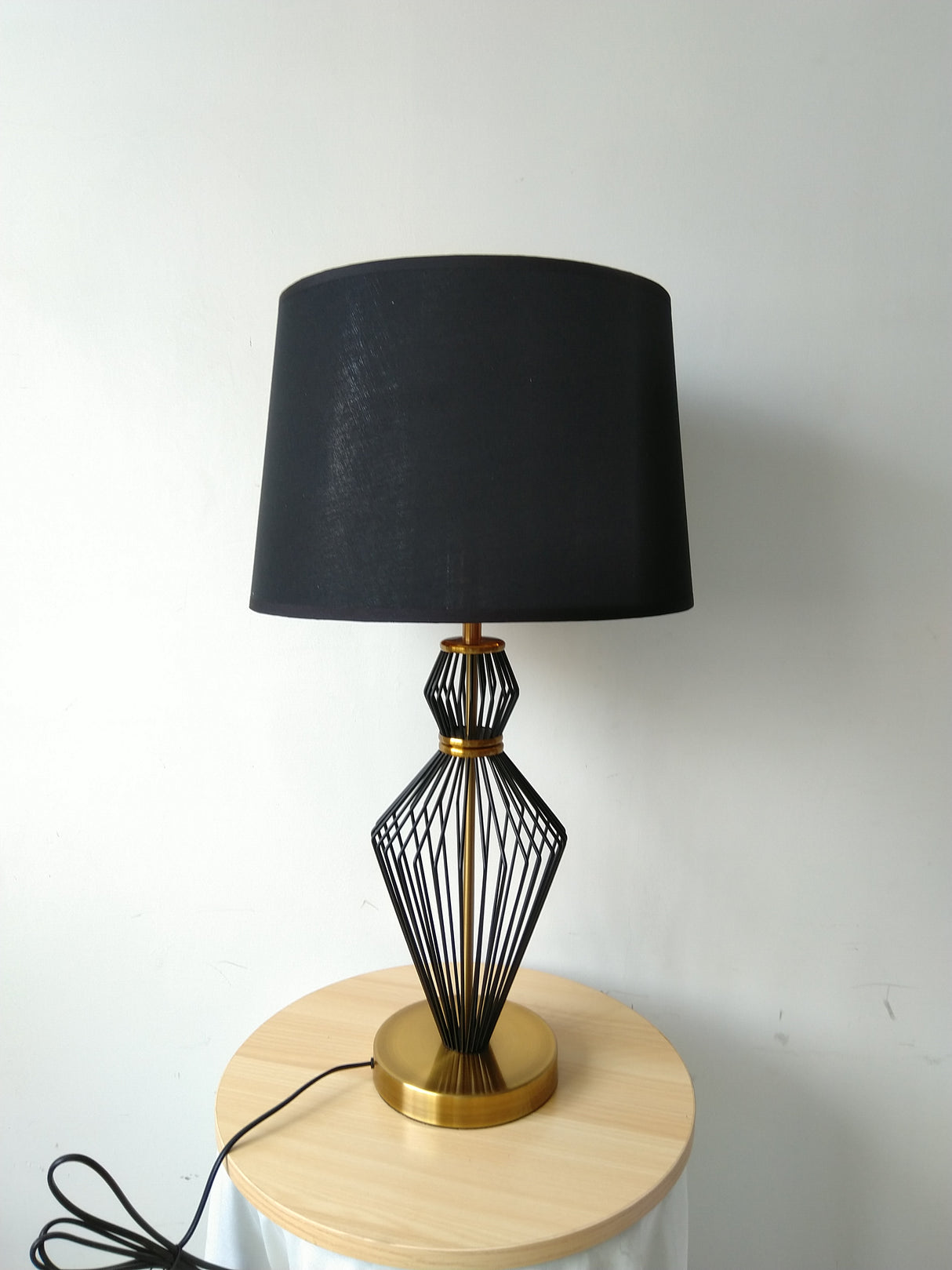 مصباح طاولة | رماد