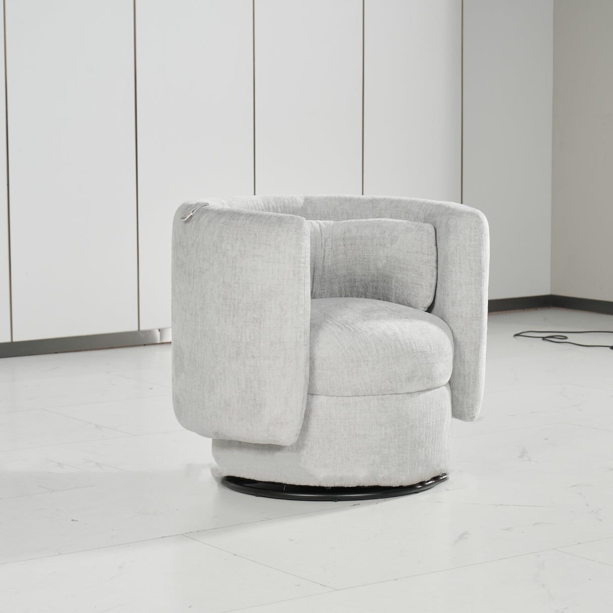 كنب لوفينا فردي باللون الكريمي - High Point