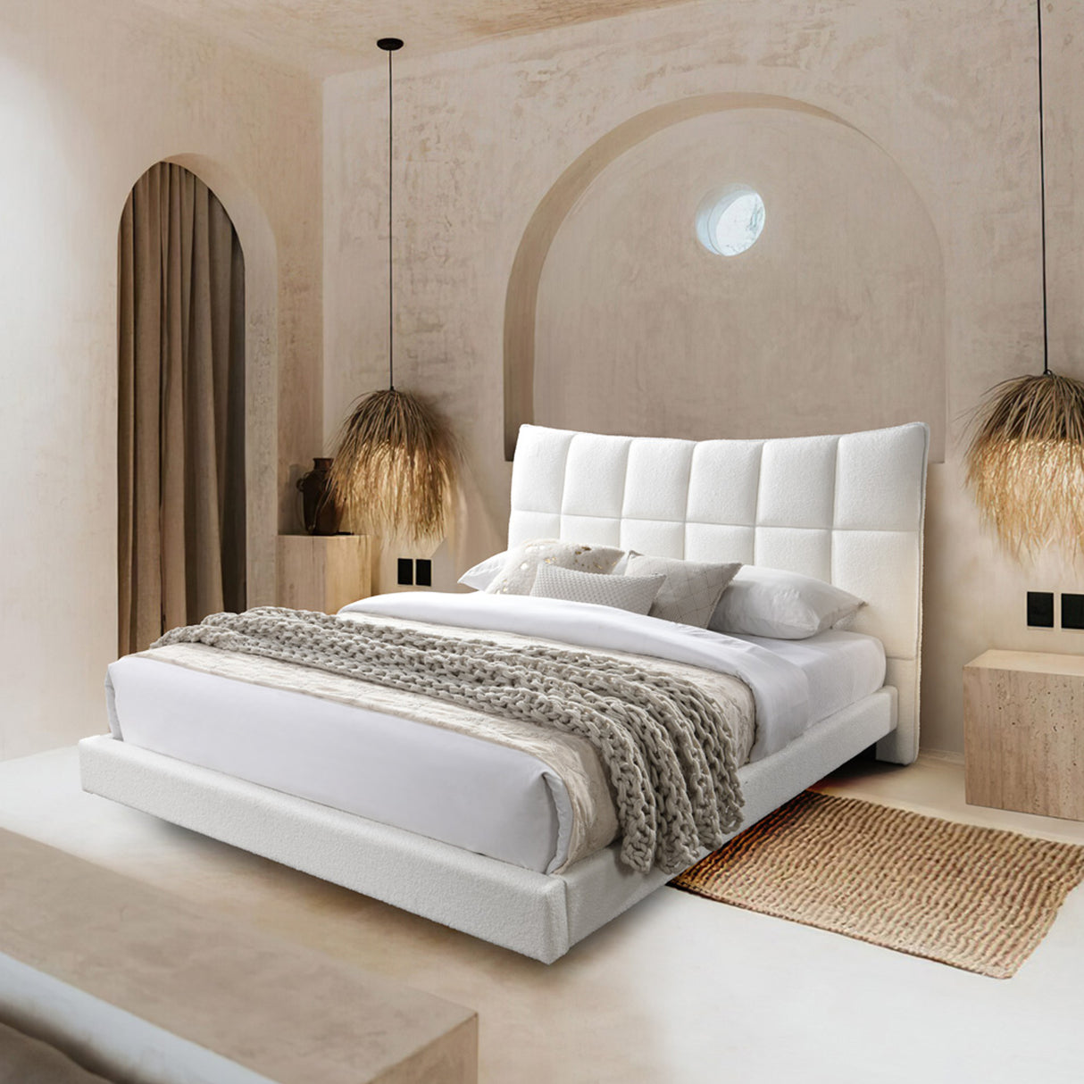 سرير إيلارا باللون الأبيض