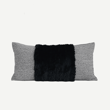 وسادة مزخرفة