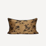 وسادة مزخرفة