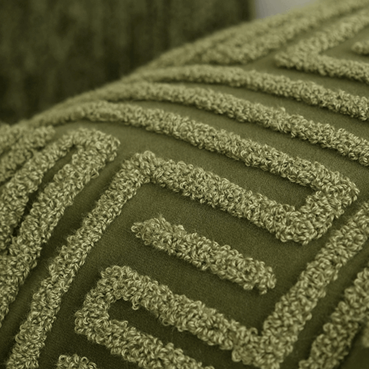 وسادة مزخرفة