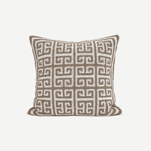 وسادة مزخرفة