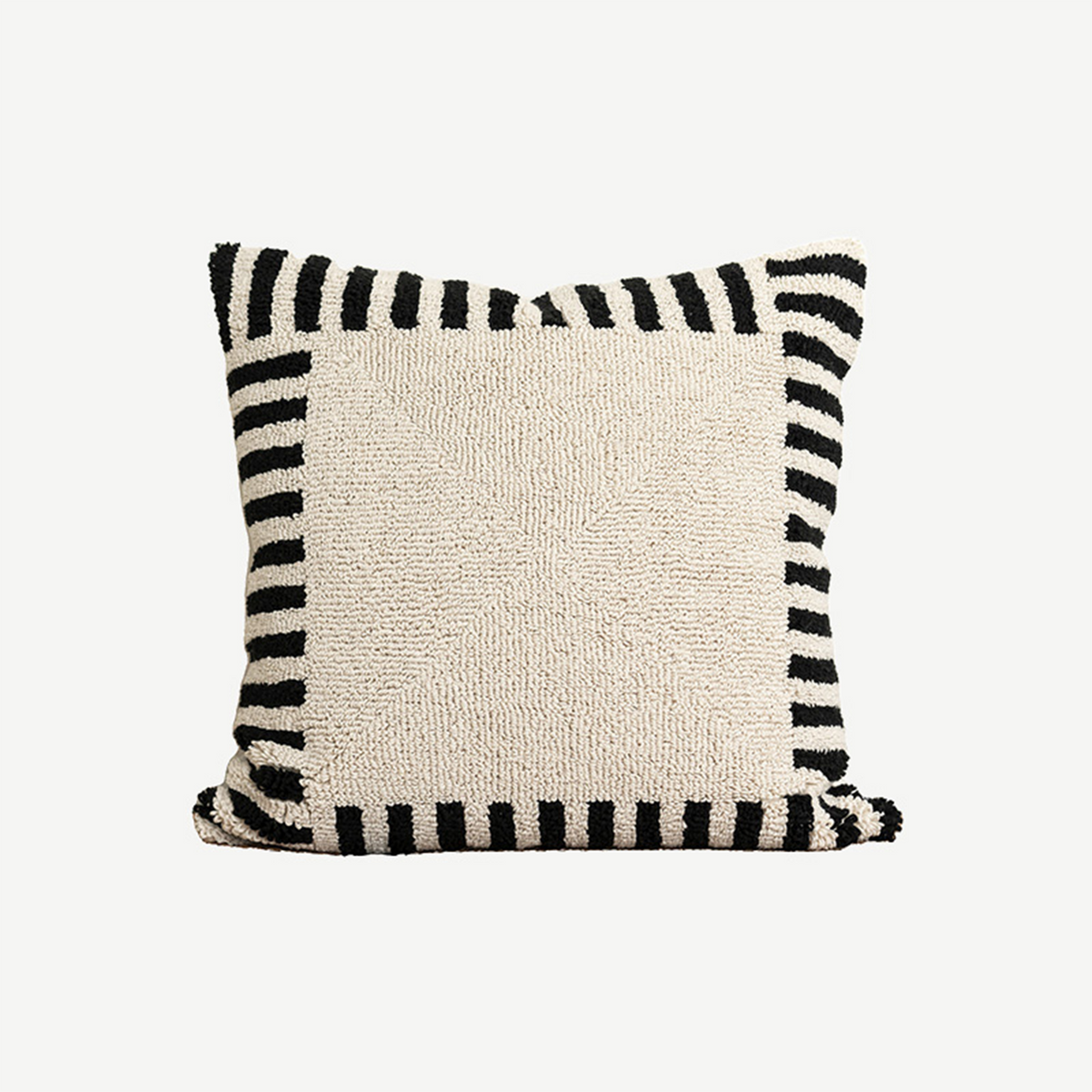 وسادة مزخرفة