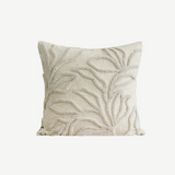 وسادة مزخرفة