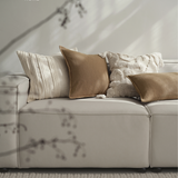 وسادة مزخرفة