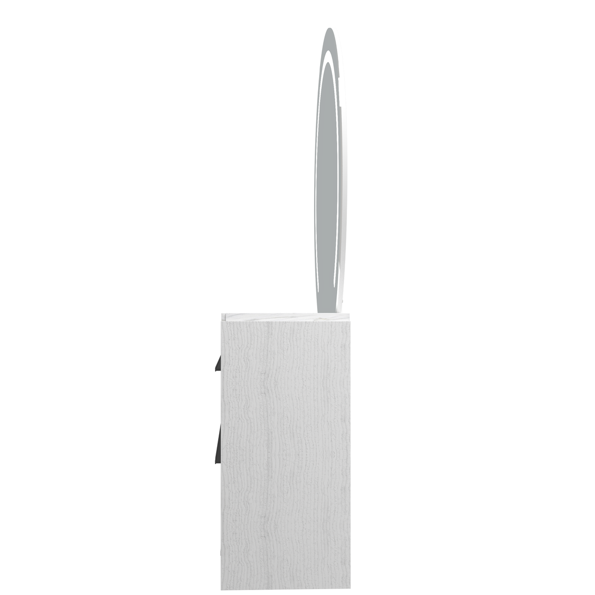 تسريحة أورينا باللون الأبيض