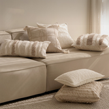 وسادة مزخرفة