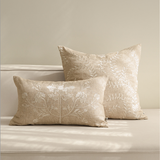 وسادة مزخرفة