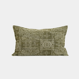 وسادة مزخرفة