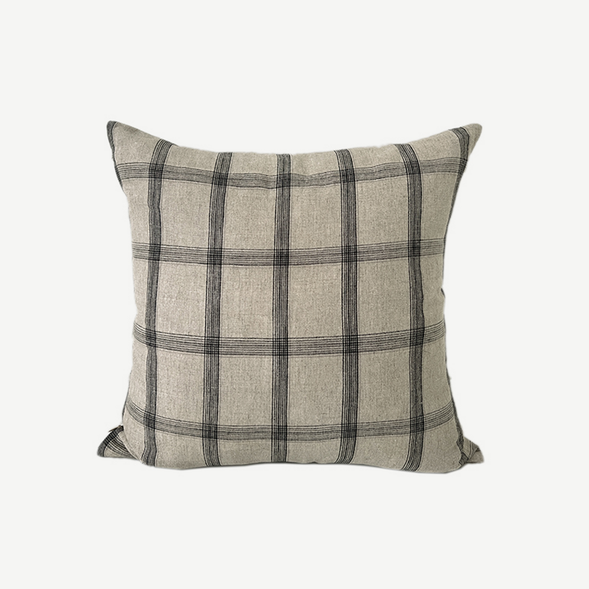 وسادة مزخرفة