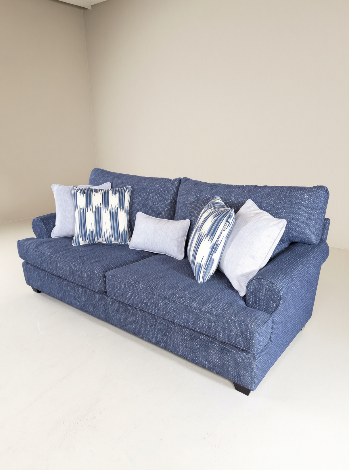 كنب ثلاثي ألتورا باللون الأزرق