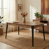 طاولة طعام إيليك باللون البيج