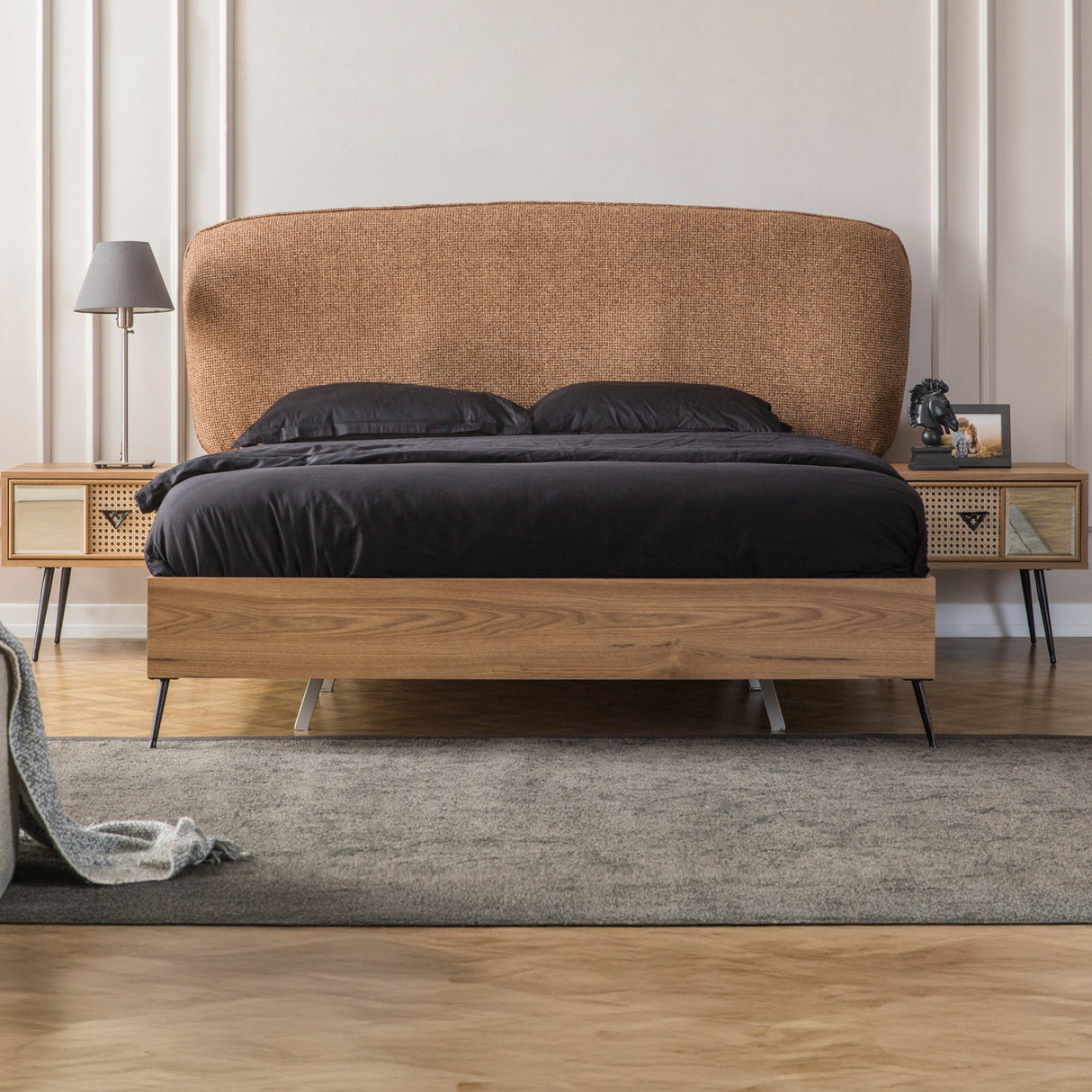 Elec bed in brown