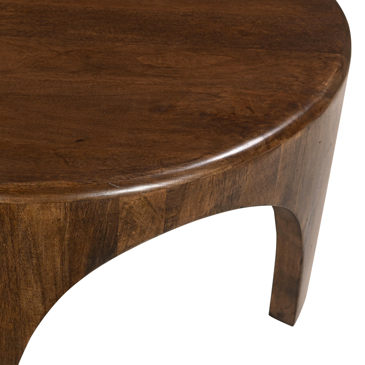 طاولة وسطية دالو باللون البني الغامق