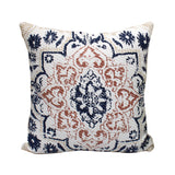 وسادة مزخرفة