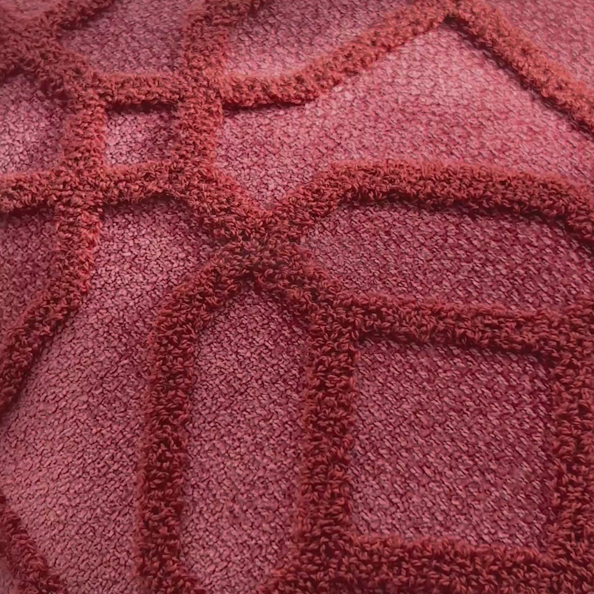 وسادة مزخرفة