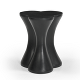 طاولة وسطية أورمي باللون الأسود